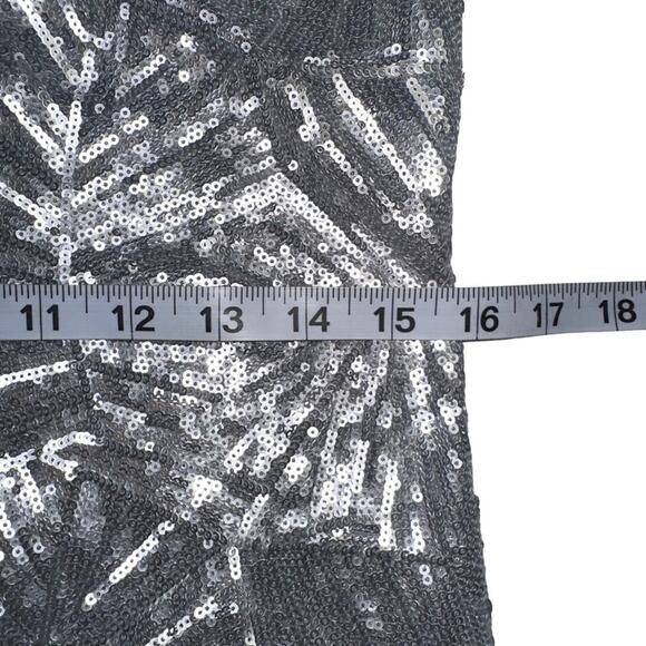 NWOT Dress The Population x Cosmopolitan Kimberly Sequin Mini Dress in Platinum - Picture 7 of 9